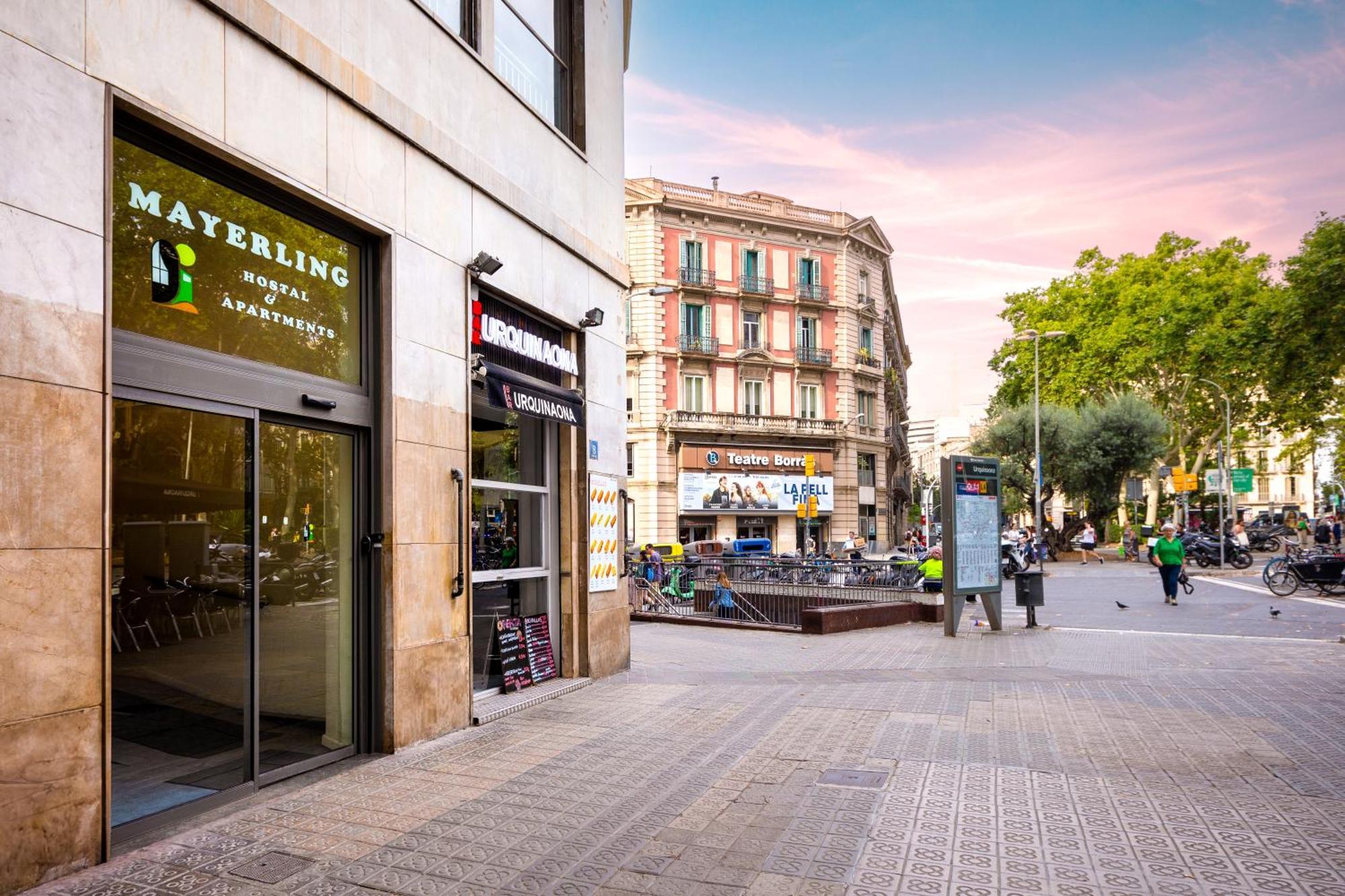 Mayerling Bisbe Urquinaona, Barcelona
